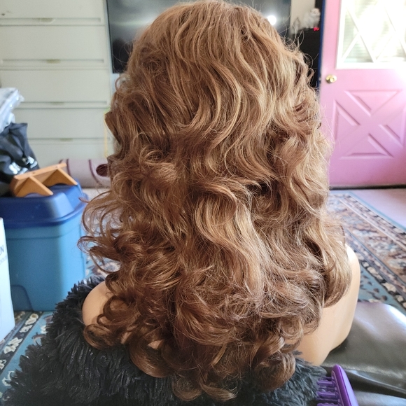 $30 each wigs mix and match - Picture 4 of 12